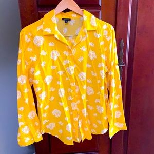 Ann Taylor blouse, size Medium, never worn
